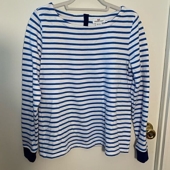 Vineyard Vines Tops - Vineyard vines EUC blue/white striped lightweight sweatshirt Size small